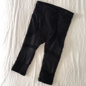 CALIA Crop 7/8 Pants w unique detailing Wms Sz M